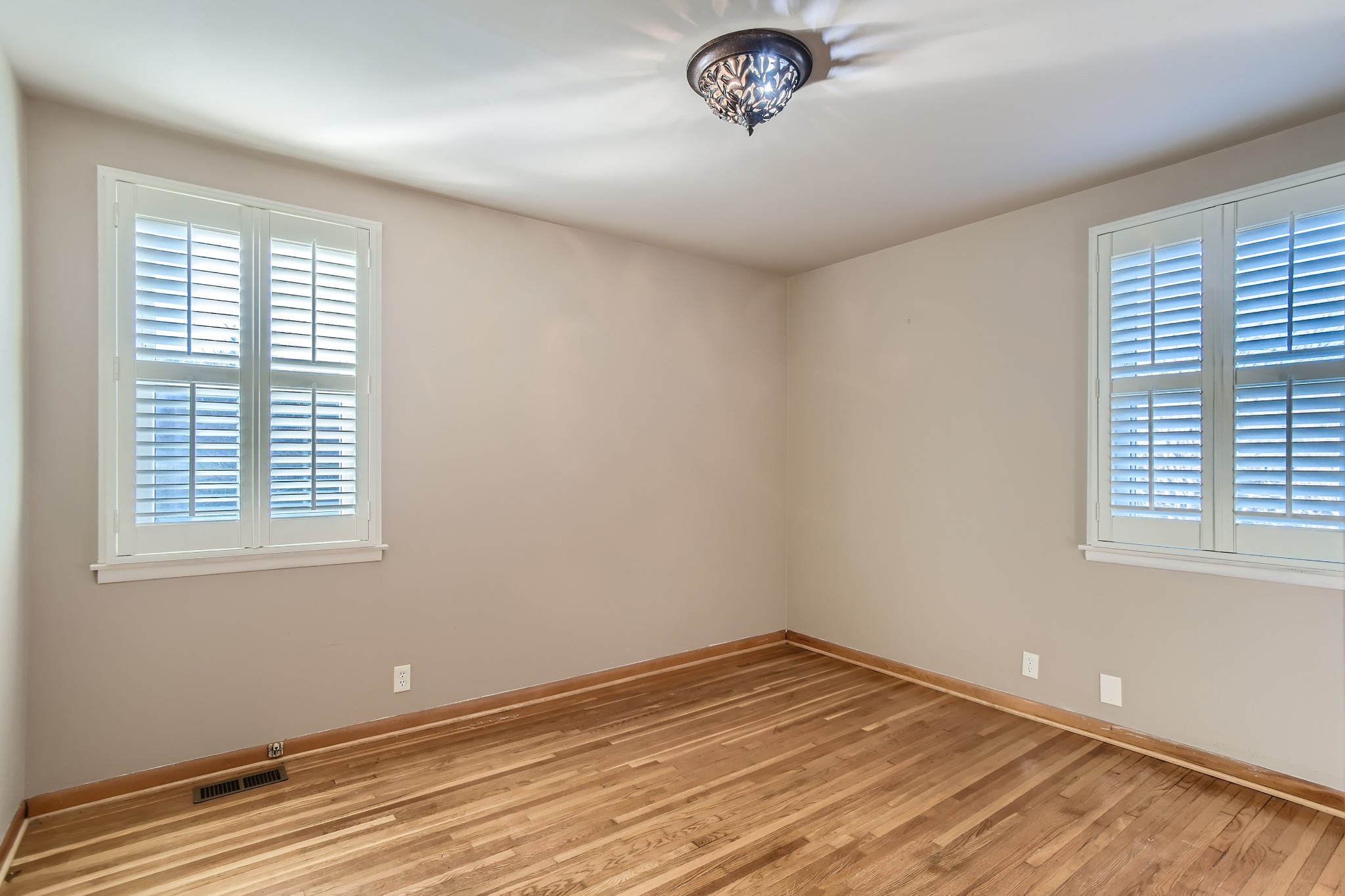 3108 Earhart Road Hermitage, TN 37076 - Photo 12 of 27 Gallery Image 12