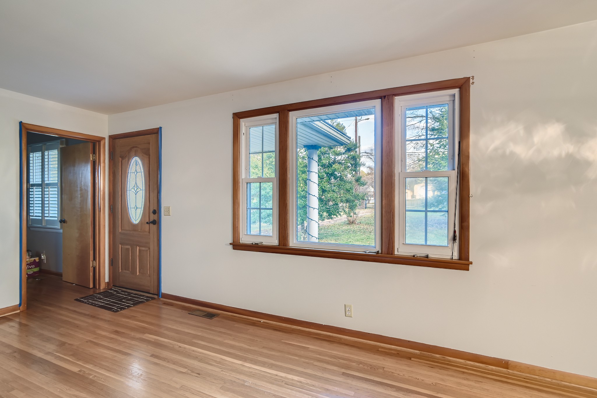 3108 Earhart Road Hermitage, TN 37076 - Photo 3 of 27 Gallery Image 3