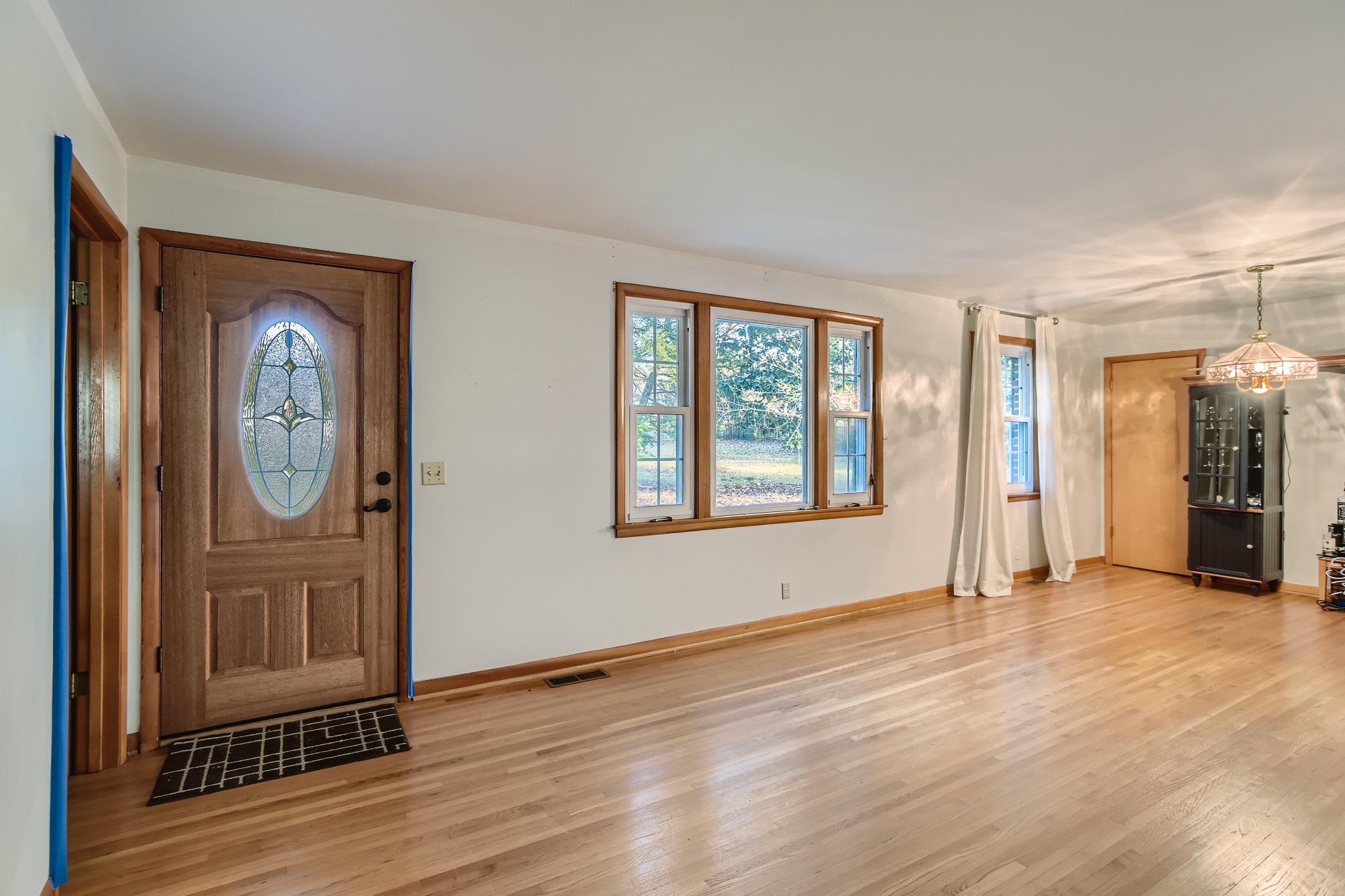 3108 Earhart Road Hermitage, TN 37076 - Photo 4 of 27 Gallery Image 4
