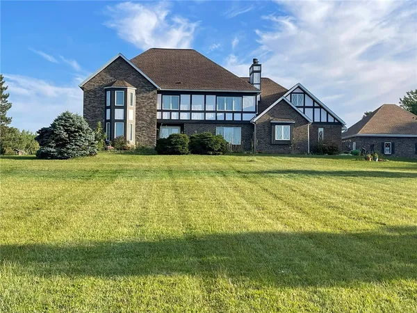 $659,000 | 817 Whittier Road, Ogden, NY 14559