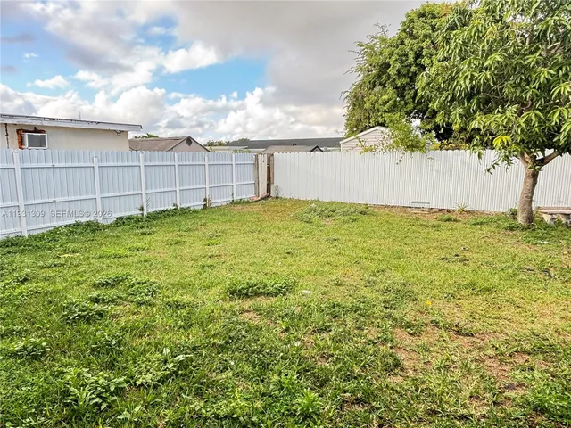 $2,500 | 12021 Southwest 191st Street, Unit 2, Miami, FL 33177