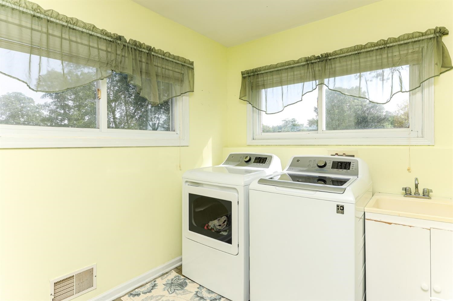6308 Johnson Road Flushing, MI 48433 - Photo 35 of 69 Photo 35