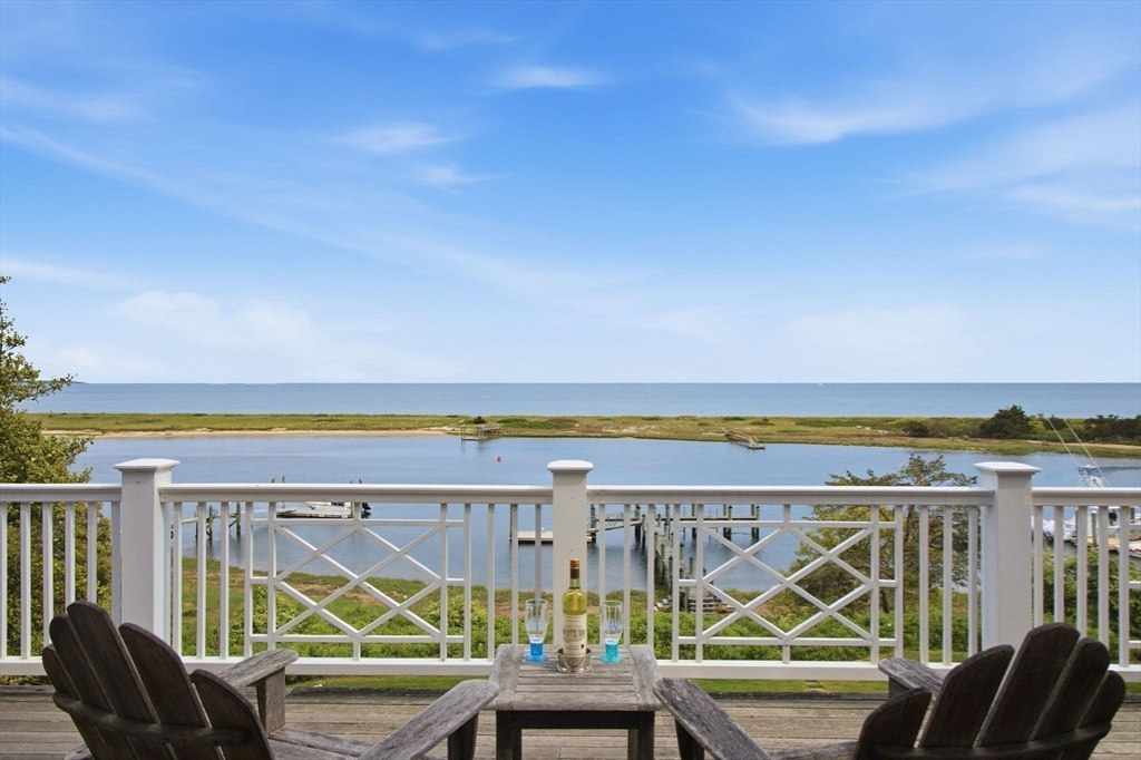 63 South Main Street Barnstable, MA 02655 - Photo 15 of 42