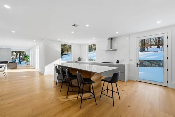 $3,950,000 | 7 Whipple Road, Lexington, MA 02420