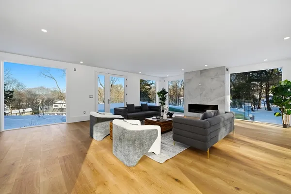 $3,950,000 | 7 Whipple Road, Lexington, MA 02420