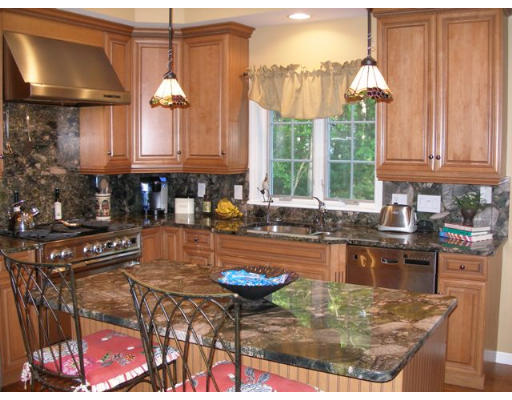 5 Kings Row Ashland, MA 01721 - Photo 7 of 18 Gallery Image 7