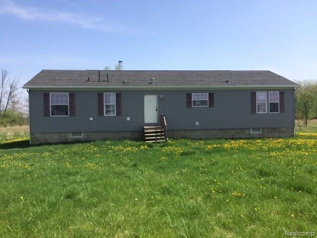7716 Lake Pleasant Road North Branch, MI 48461 - Photo 1 of 44 front.jpg
