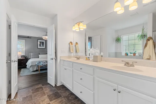 $3,400 | 104 South Heritage Tree Manor, Moyock, NC 27958