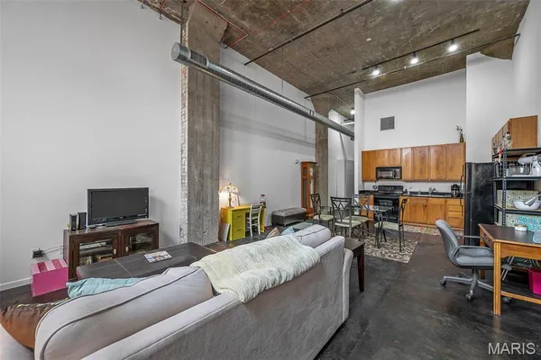 $125,000 | 1511 Locust Street, Unit 101, St. Louis, MO 63103