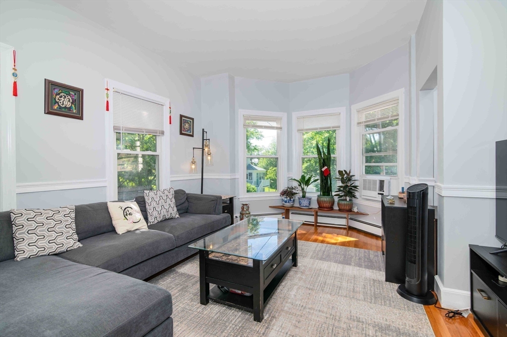 34 Spring Hill Road Boston, MA 02136 - Photo 12 of 37