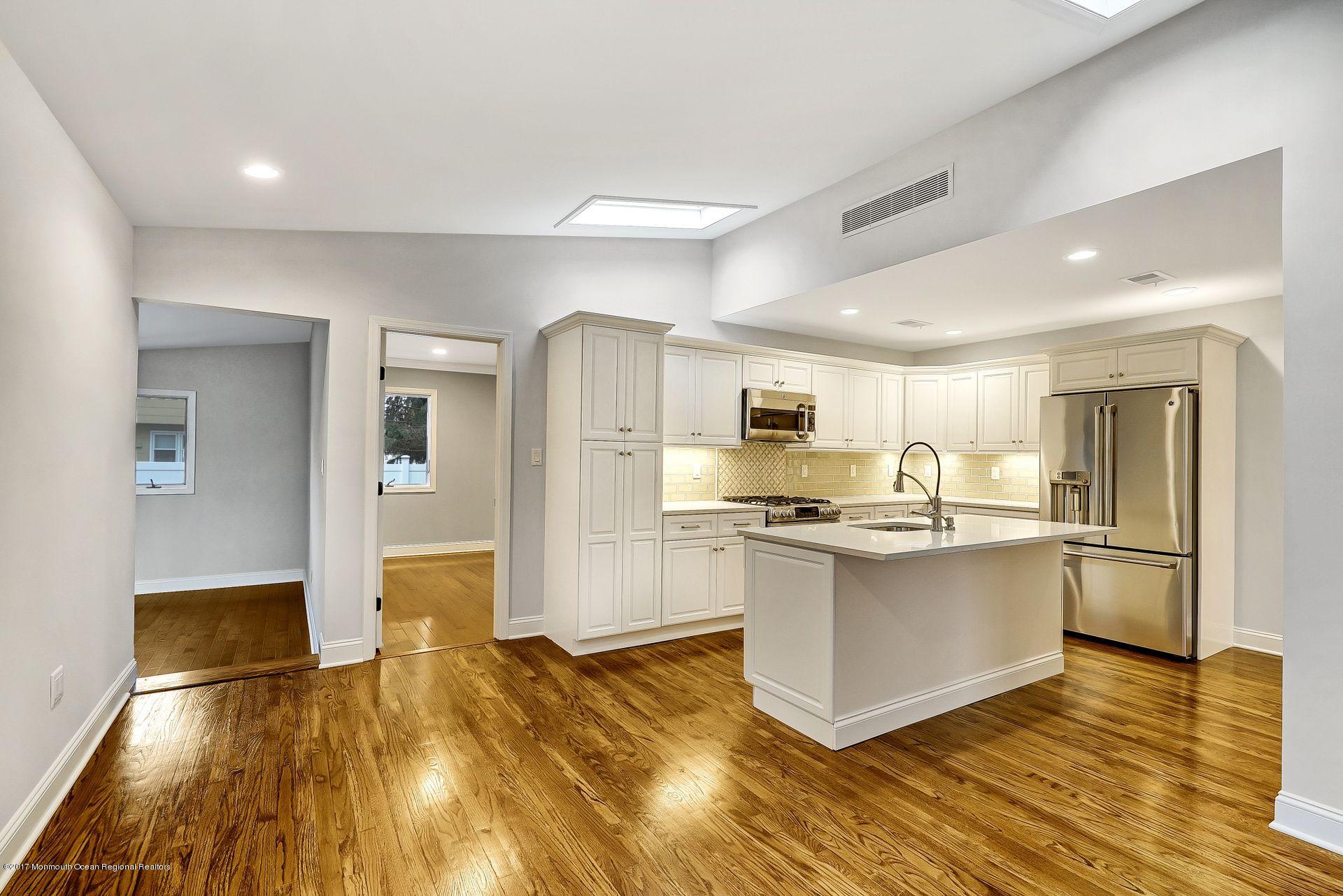 211 Teal Road Brick, NJ 08723 - Photo 13 of 35 13