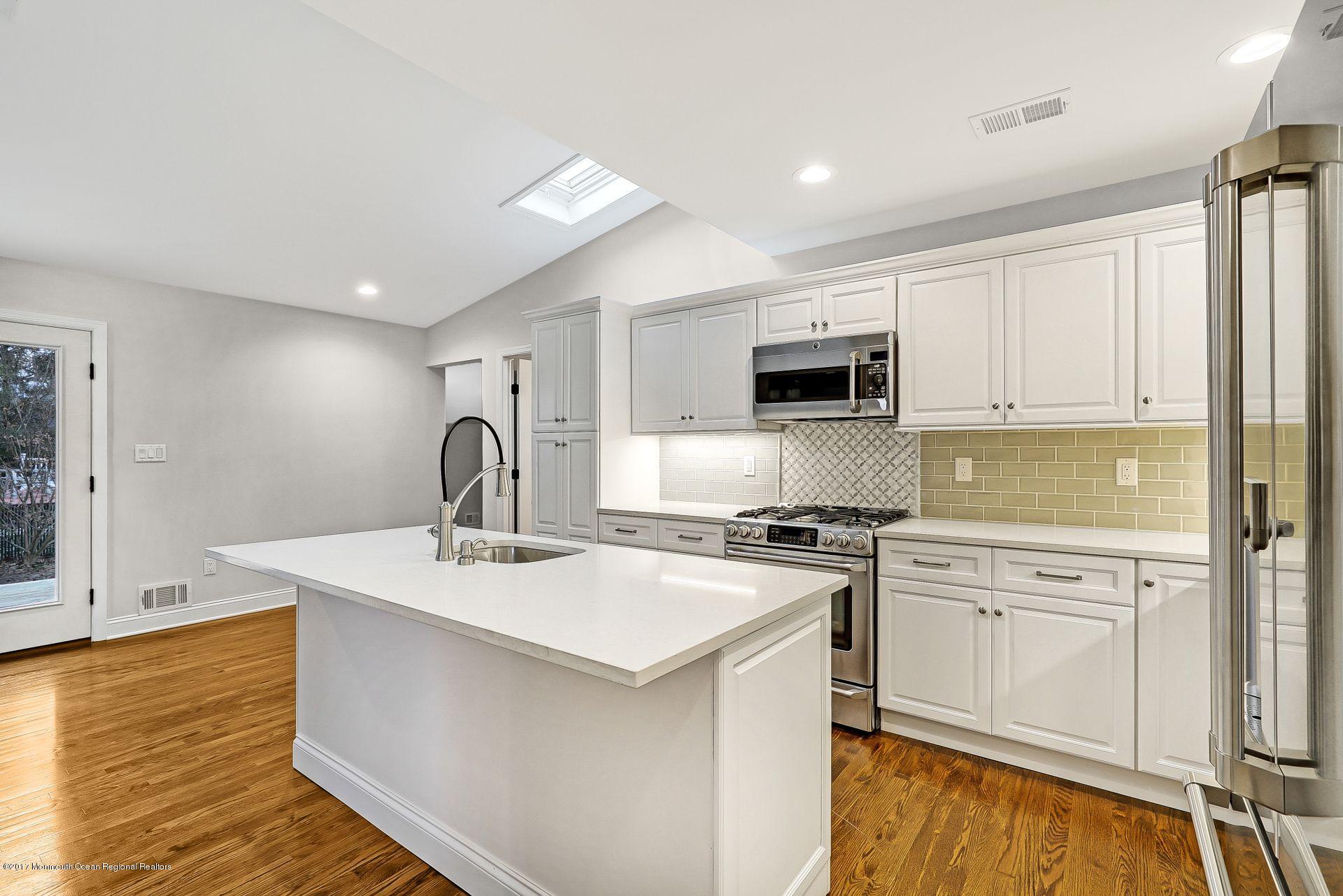 211 Teal Road Brick, NJ 08723 - Photo 16 of 35 16