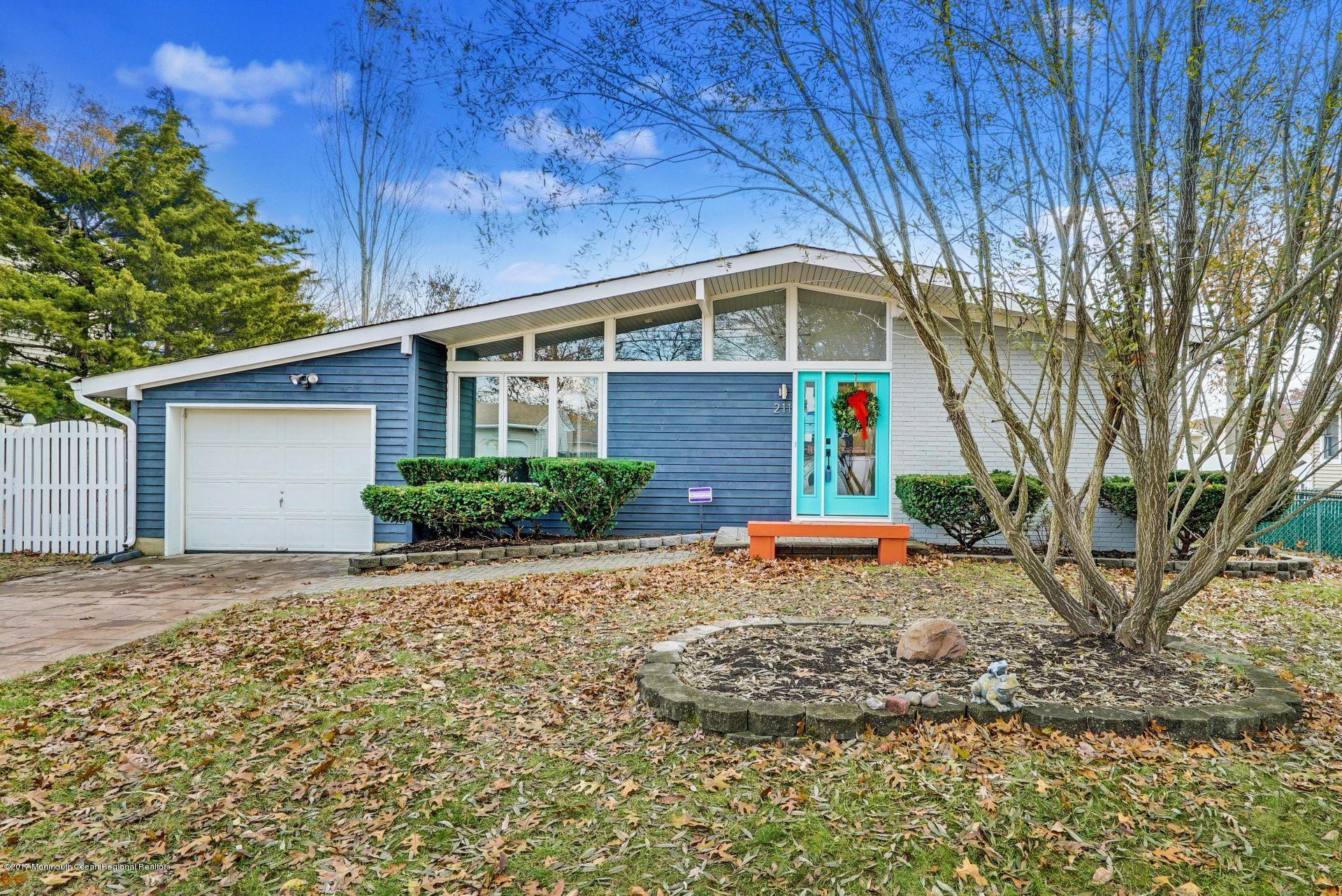 211 Teal Road Brick, NJ 08723 - Photo 3 of 35 3