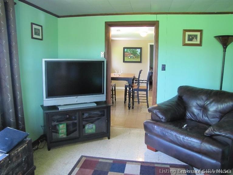 3570 Locust Point Road Southeast Corydon, IN 47112 - Photo 8 of 26