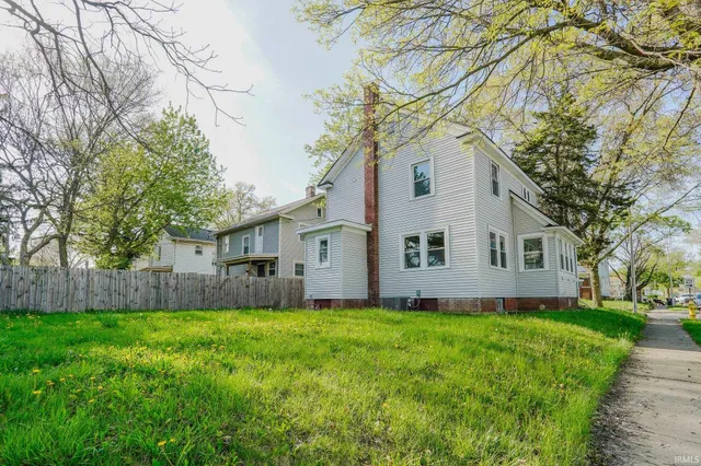 $184,999 | 832 Hamilton Avenue, Fort Wayne, IN 46806