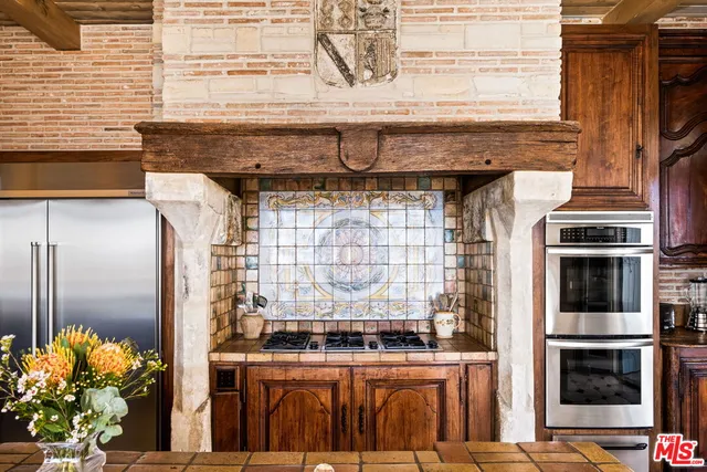 $21,000 | 7398 Pyramid Place, Los Angeles, CA 90046