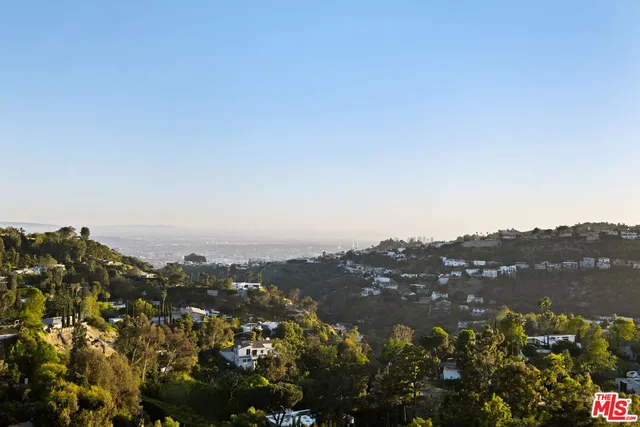 a close up of a street sign