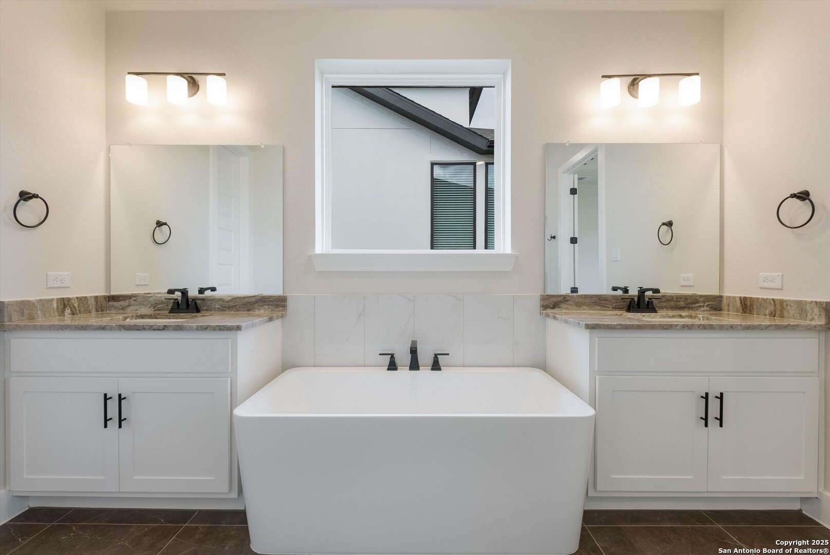 421 Fandango Boerne, TX 78006 - Photo 9 of 22