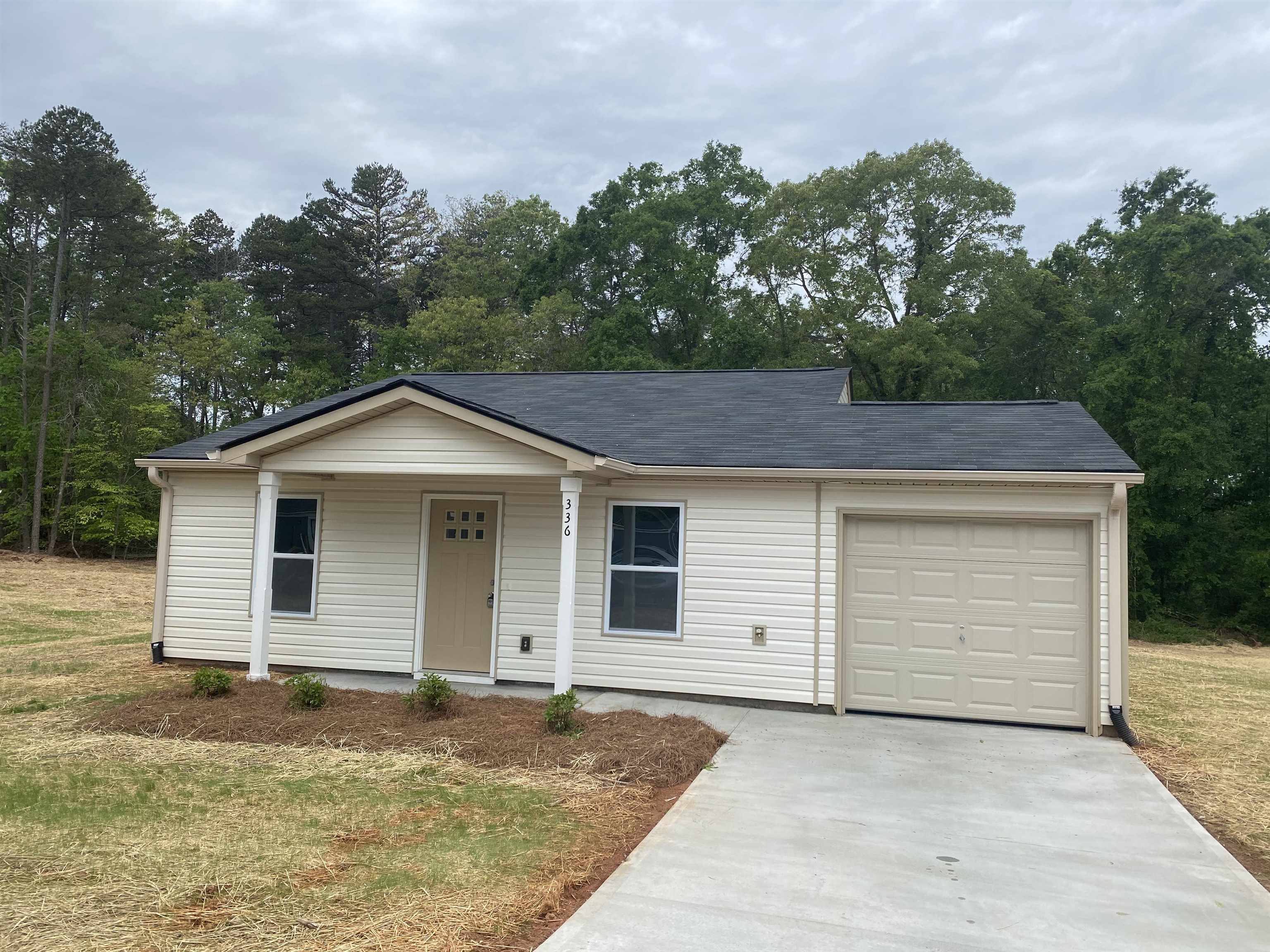 336 Skyline Road Greer, SC 29651 - Photo 1 of 10 Gallery Image 1