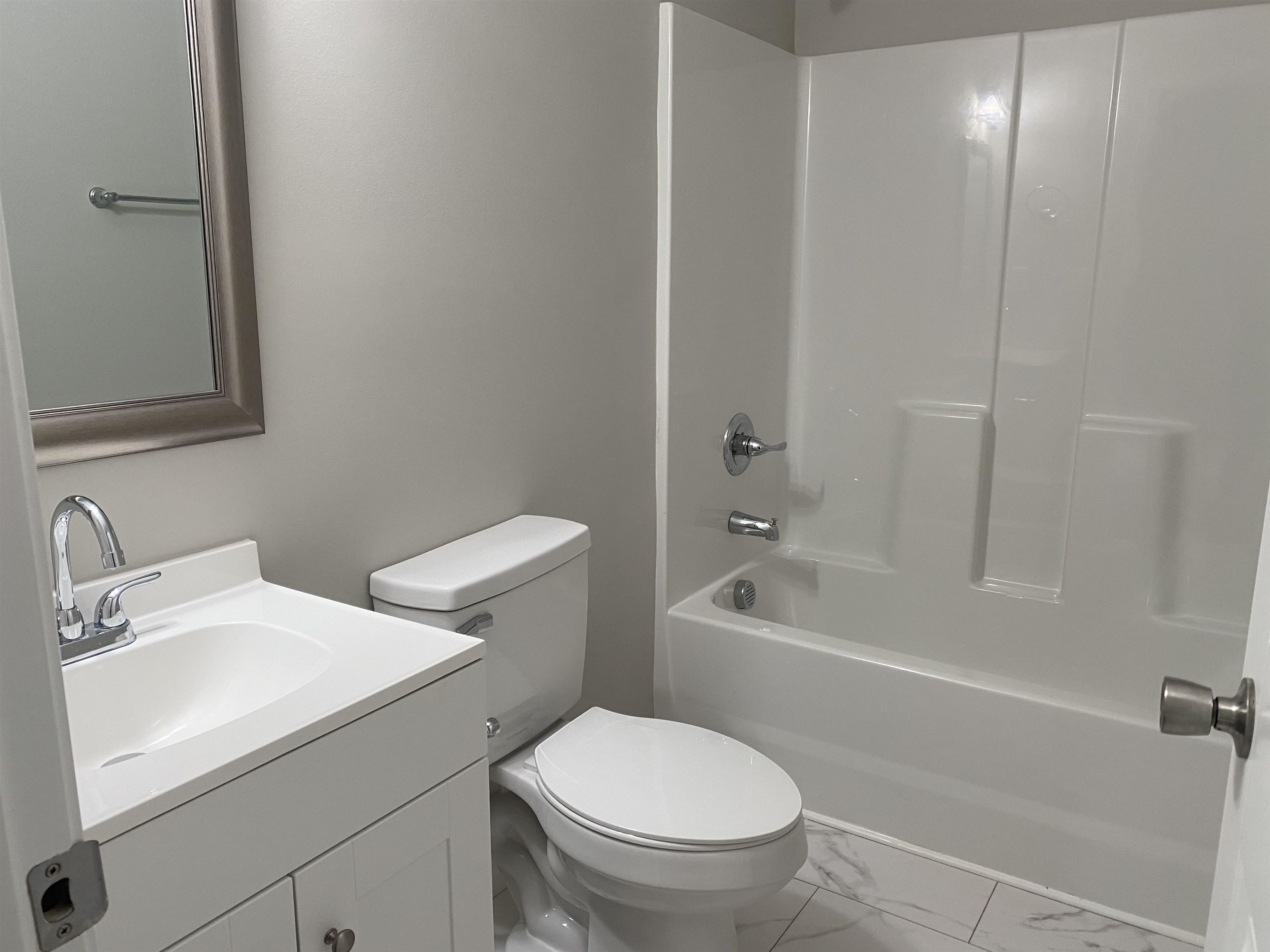 336 Skyline Road Greer, SC 29651 - Photo 4 of 10 Gallery Image 4