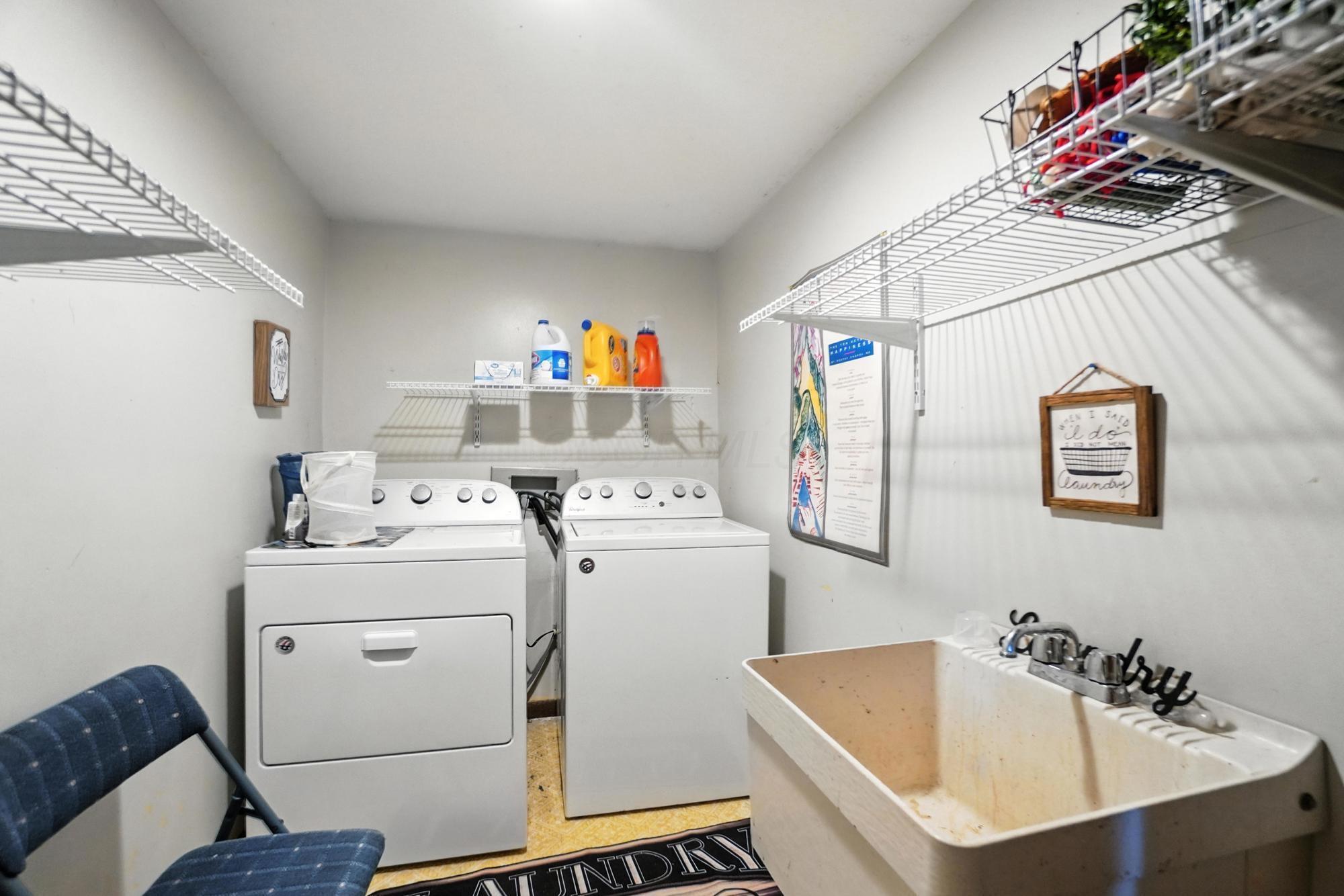 288 Penry Road Delaware, OH 43015 - Photo 24 of 36 Laundry room