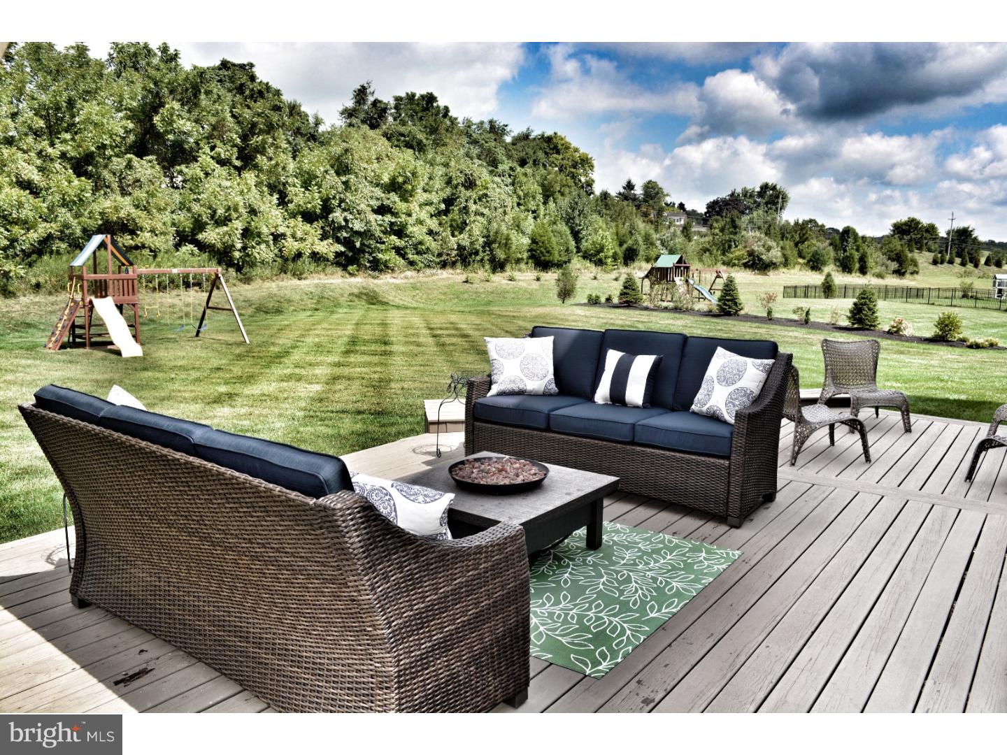 114 Bennington Road Phoenixville, PA 19460 - Photo 22 of 25 Deck