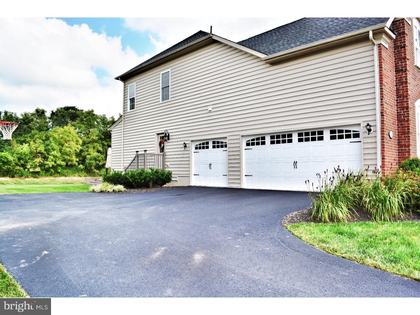114 Bennington Road Phoenixville, PA 19460 - Photo 24 of 25 Garage