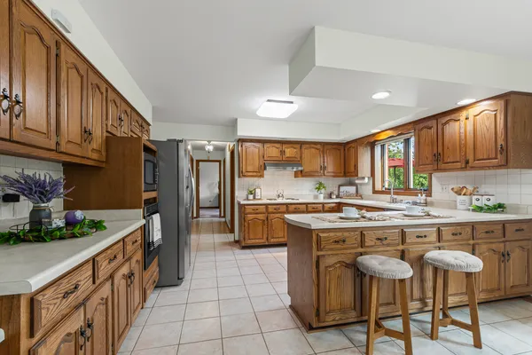 $719,000 | 8115 Pluskota Drive, Orland Park, IL 60462