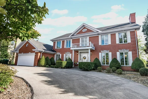 $719,000 | 8115 Pluskota Drive, Orland Park, IL 60462