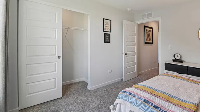 $488,990 | 984 Sapphire Lane, Montgomery, IL 60538