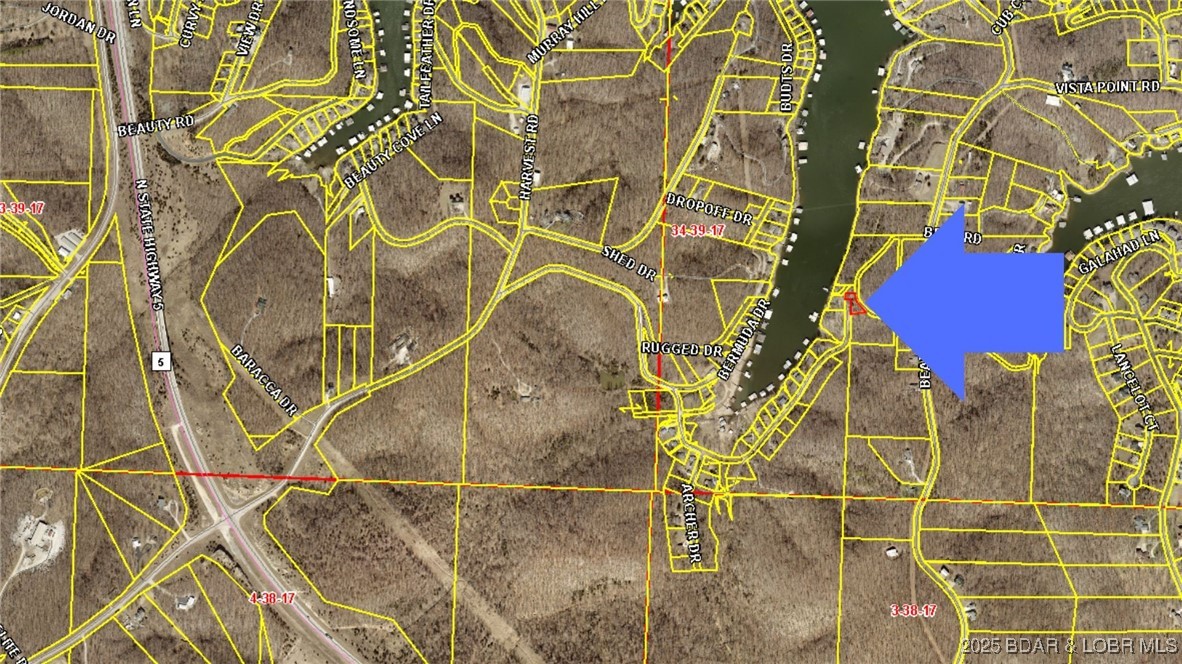 Anthony Cove Road Camdenton, MO 65020 - Photo 7 of 20 Only 1.2 miles from State Hwy 5