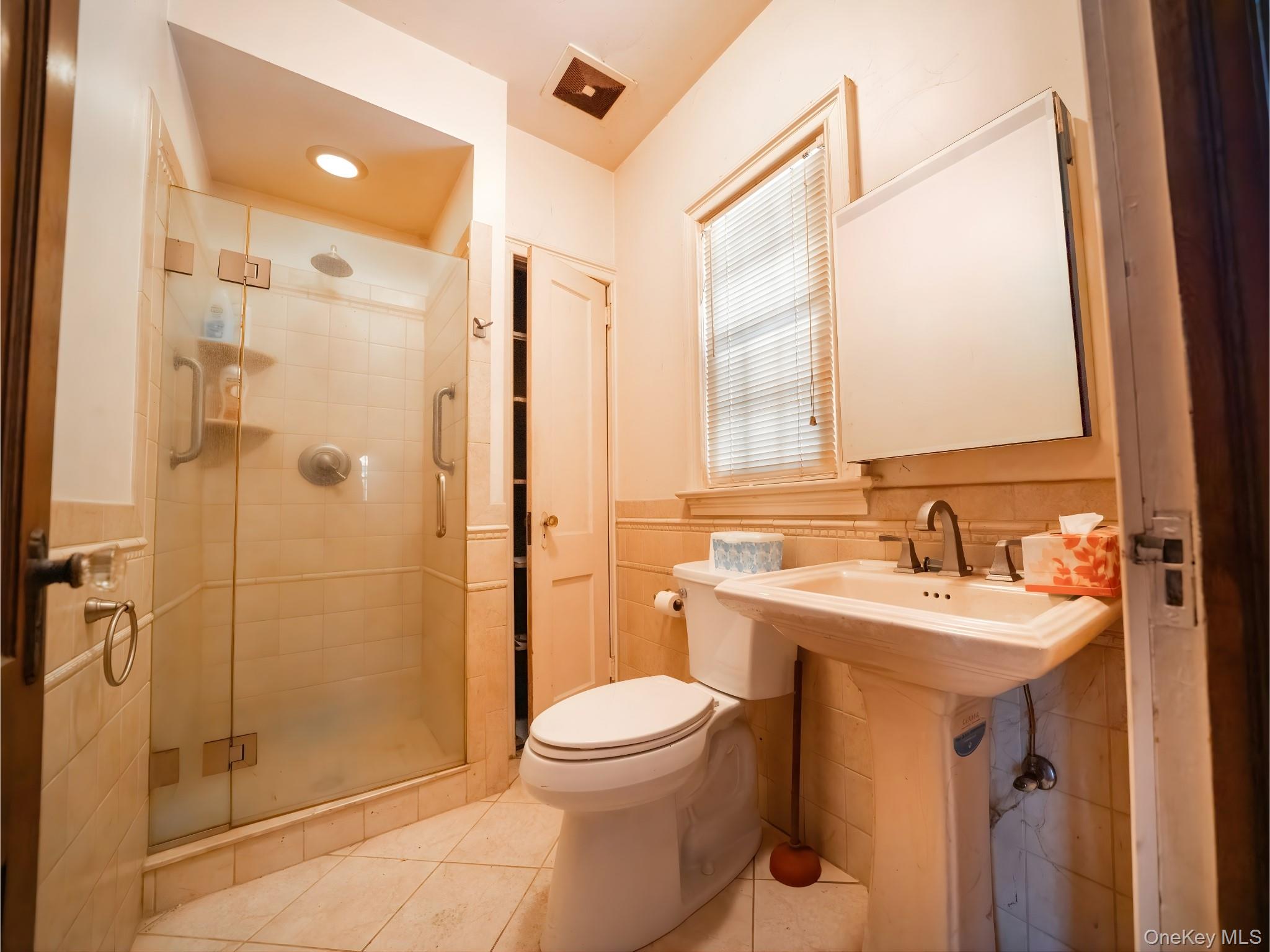 204 Brook Road Mahopac, NY 10541 - Photo 7 of 19