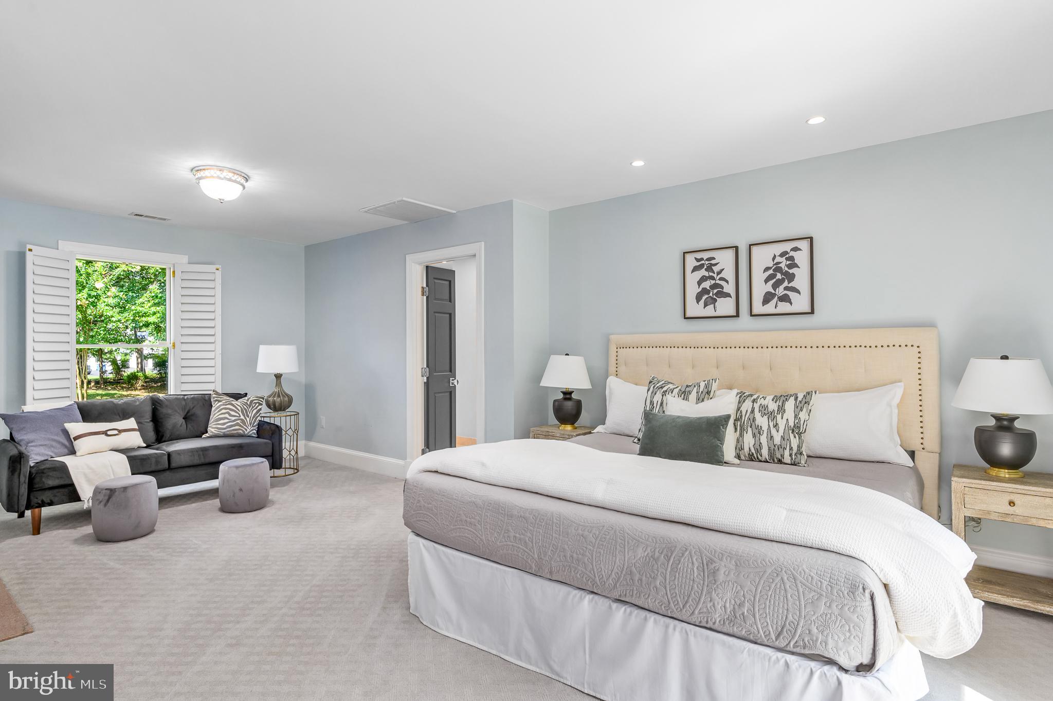 337 River Bend Road Great Falls, VA 22066 - Photo 32 of 92 Primary suite: bedroom to sitting room