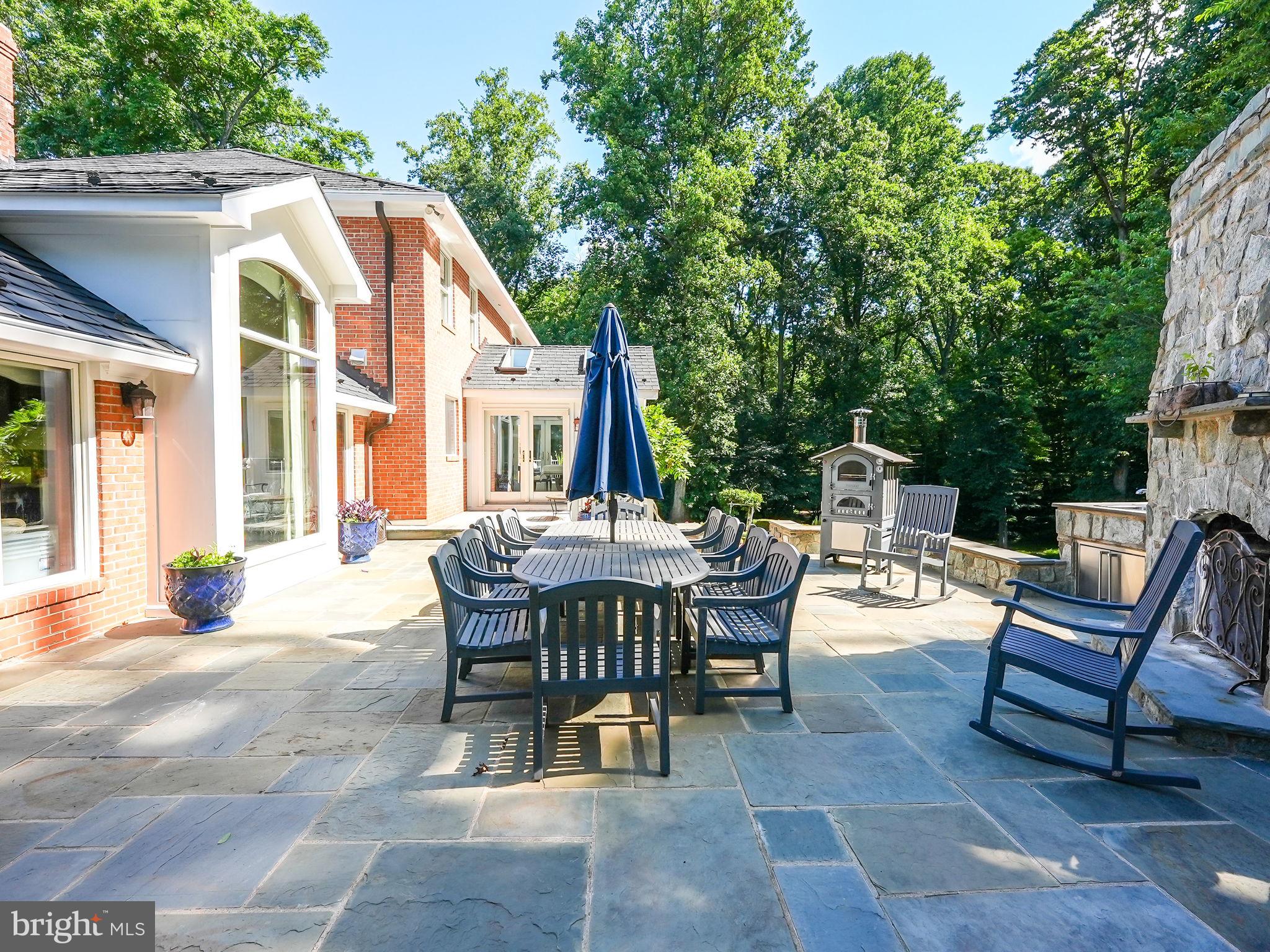 337 River Bend Road Great Falls, VA 22066 - Photo 61 of 92 Back exterior patio