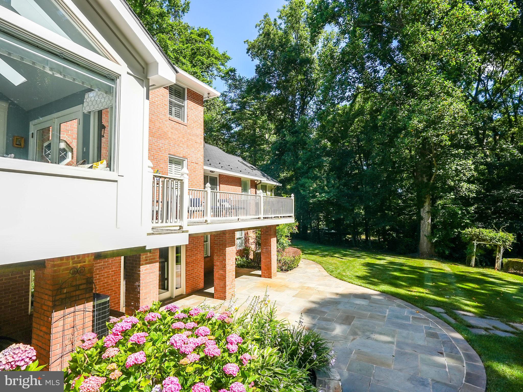 337 River Bend Road Great Falls, VA 22066 - Photo 66 of 92 Back exterior lower patio