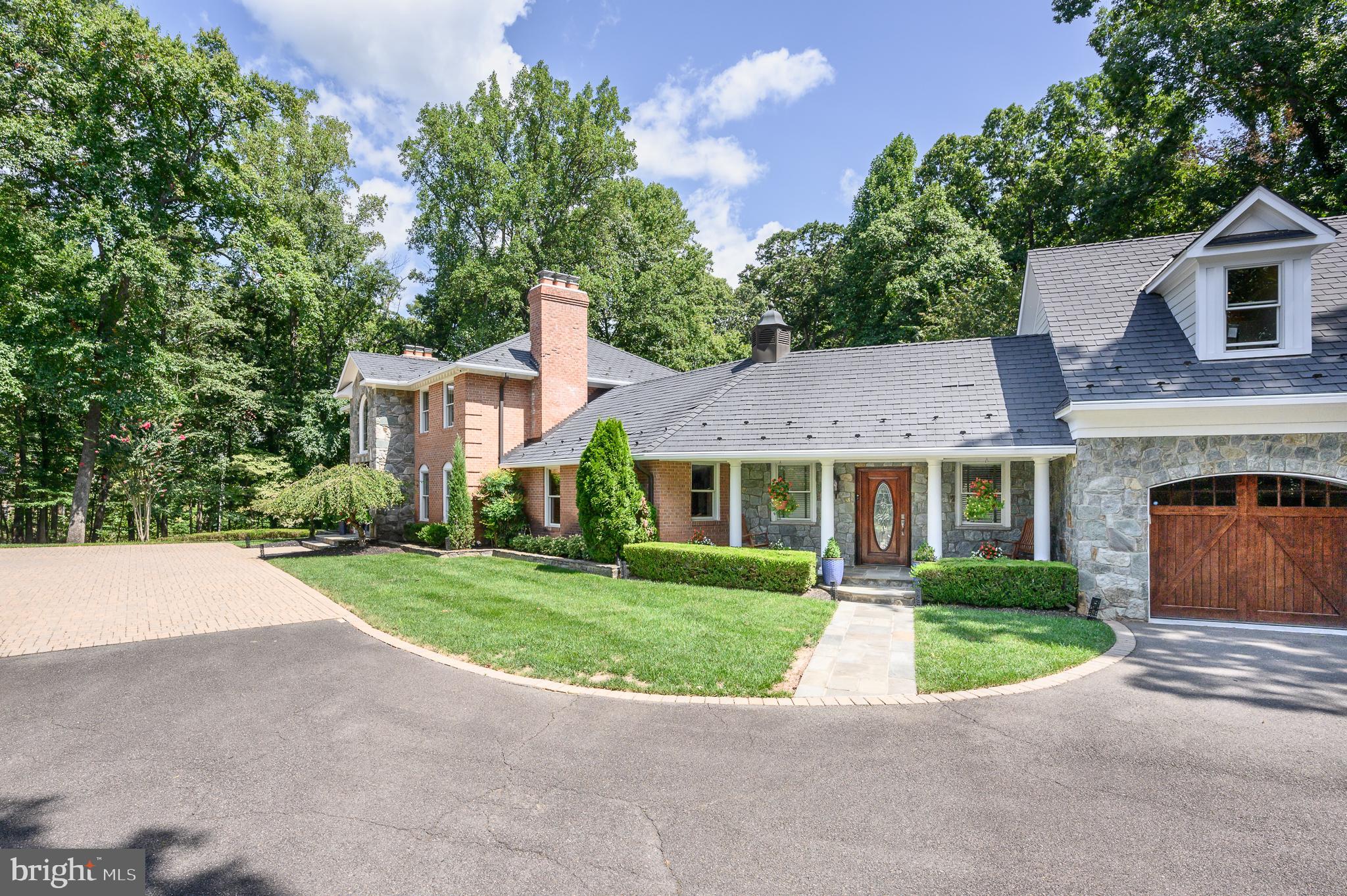 337 River Bend Road Great Falls, VA 22066 - Photo 7 of 92 Front exterior - entrance to catering kitchen