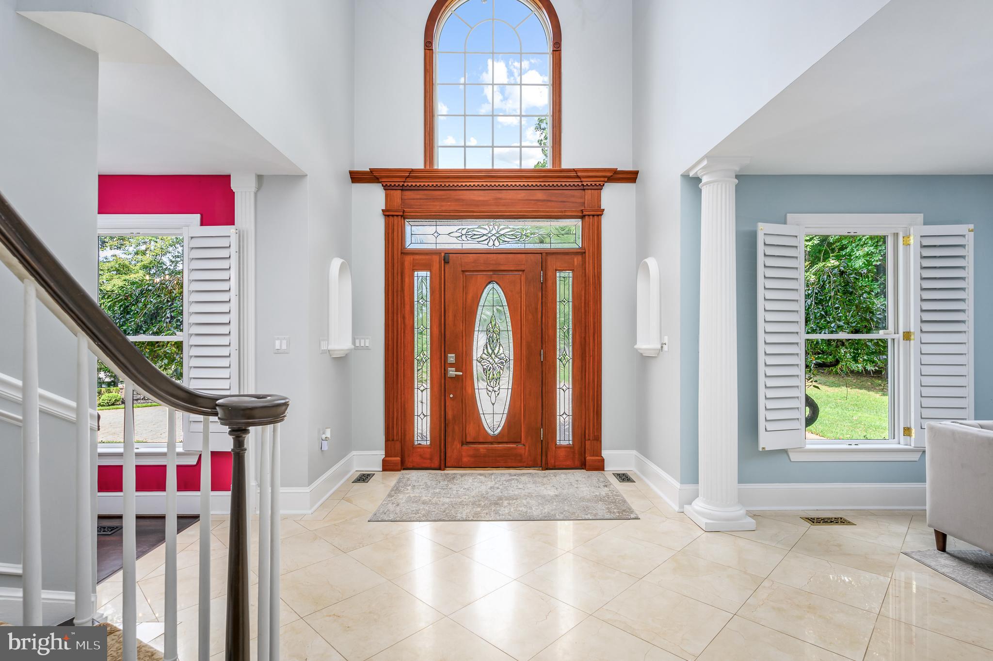 337 River Bend Road Great Falls, VA 22066 - Photo 9 of 92 Two story foyer