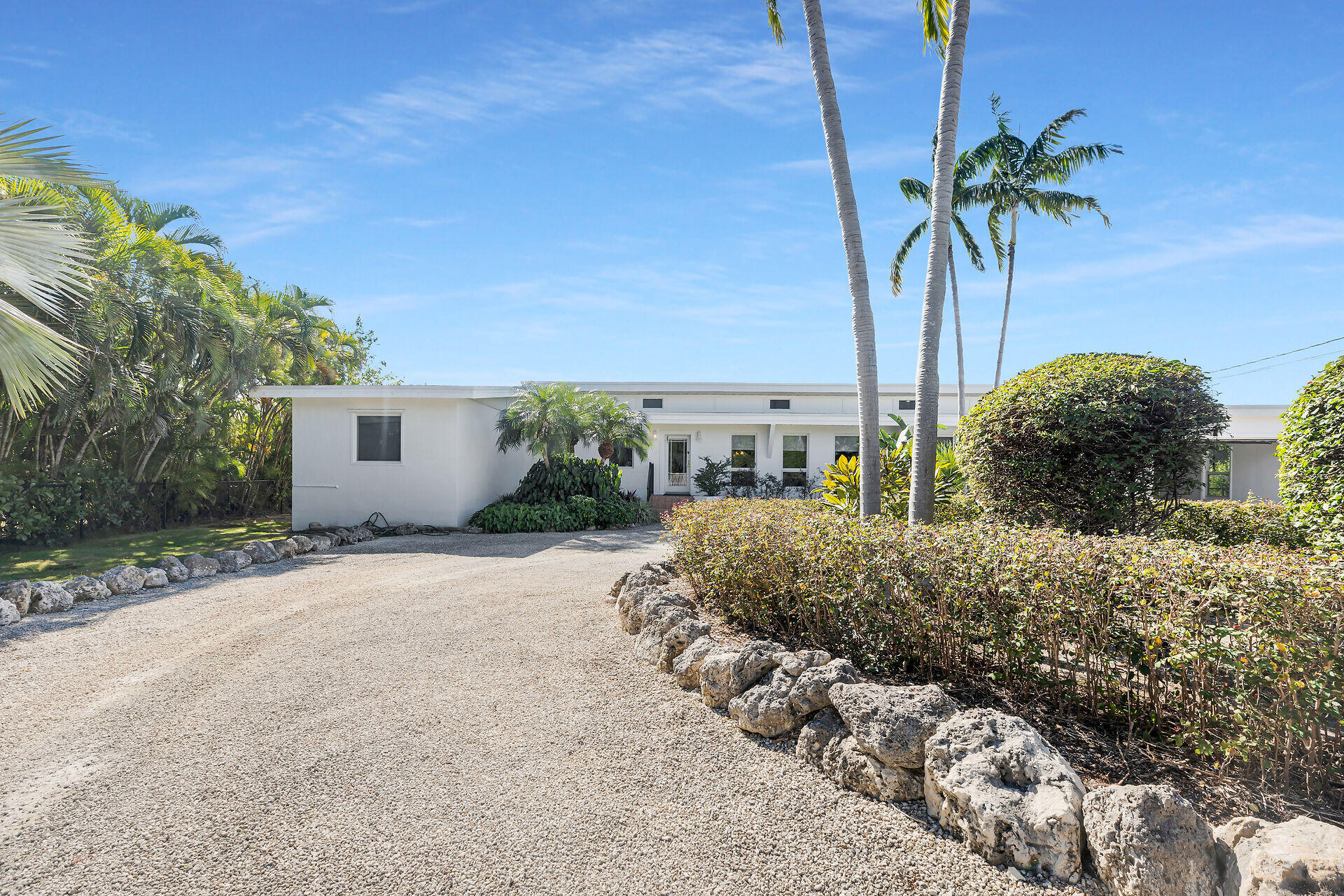 7501 Gulfstream Boulevard Marathon, FL 33050 - Photo 2 of 48 Front View