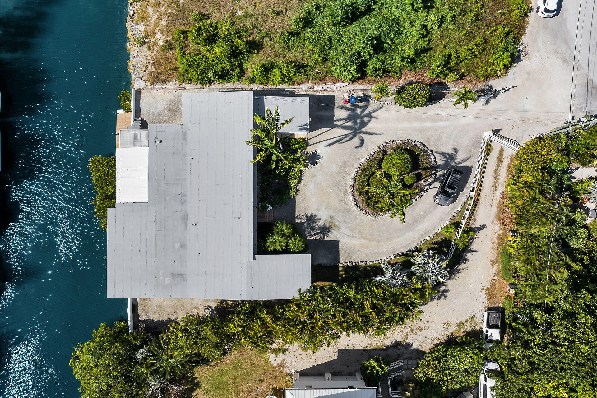 7501 Gulfstream Boulevard Marathon, FL 33050 - Photo 35 of 48 an aerial view of a house with outdoor space