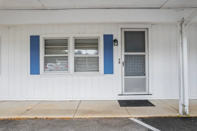 $119,000 | 2090 Post Road, Unit 4B, Wells, ME 04090