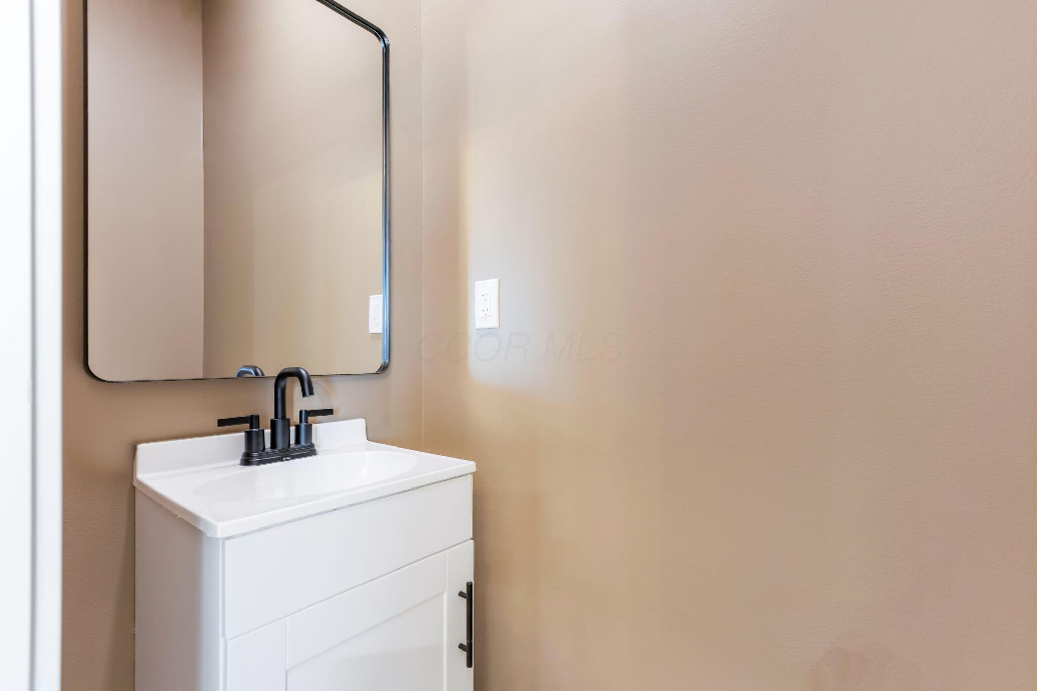 7836 Basil Road Northwest Baltimore, OH 43105 - Photo 29 of 59 31-web-or-mls-0V3A1768