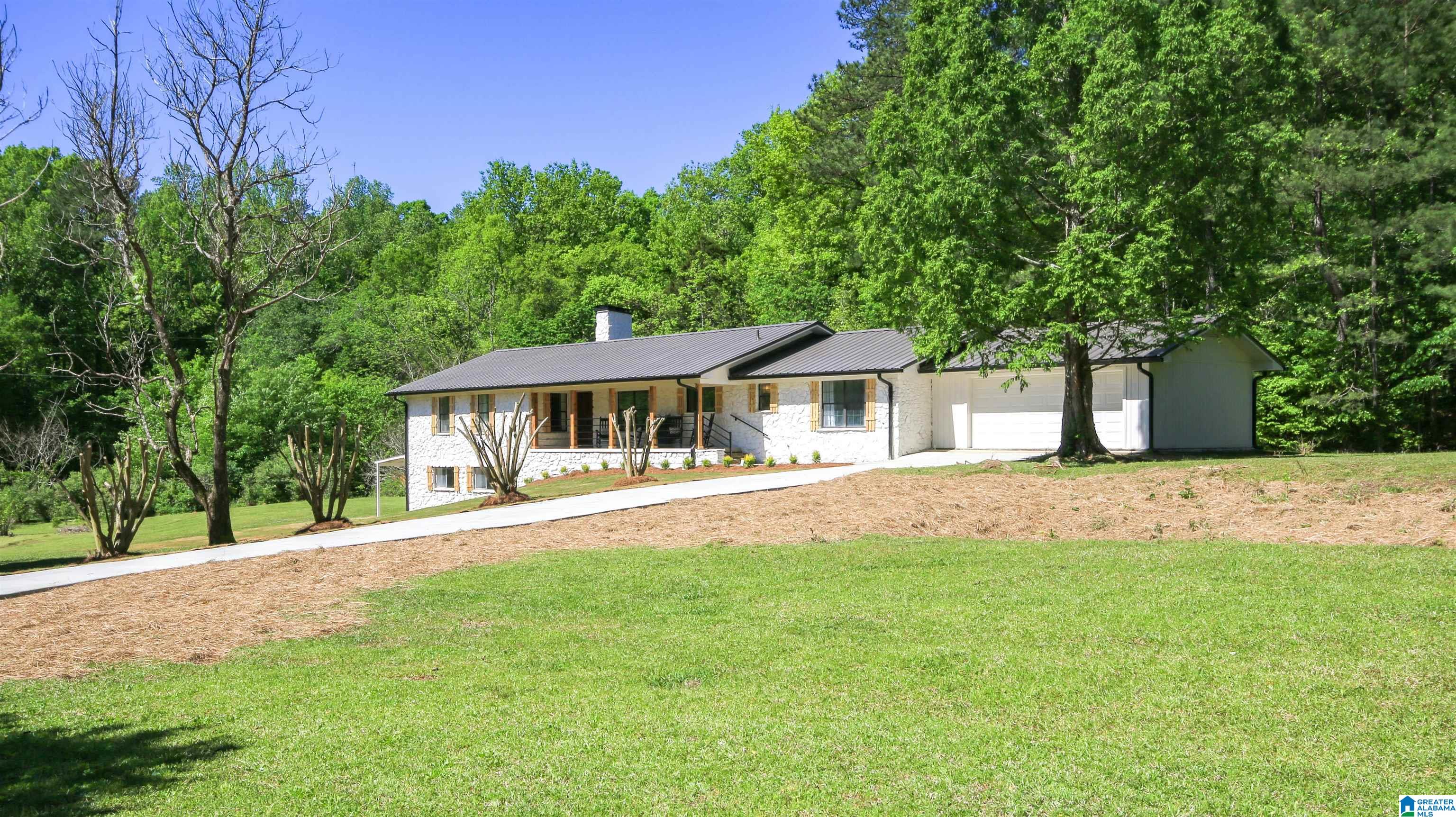 1453 Crawford Cove Road Springville, AL 35146 - Photo 3 of 51