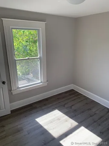 $1,800 | 30 Cottage Street, Unit 3, Bristol, CT 06010