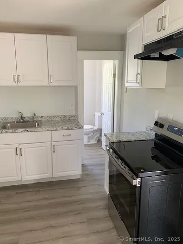 $1,800 | 30 Cottage Street, Unit 3, Bristol, CT 06010