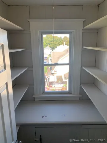 $1,800 | 30 Cottage Street, Unit 3, Bristol, CT 06010