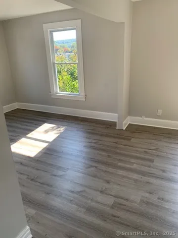 $1,800 | 30 Cottage Street, Unit 3, Bristol, CT 06010