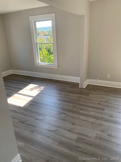 30 Cottage Street, Unit 3 Bristol, CT 06010 - Photo 8 of 12