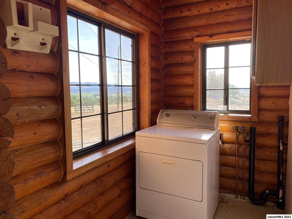 698-555 Gold Run Road Susanville, CA 96130 - Photo 8 of 29 Gallery Image 8