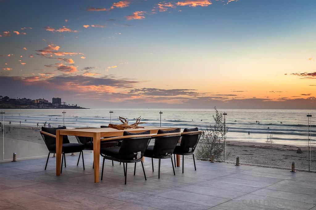 8466 El Paseo Grande La Jolla, CA 92037 - Photo 2 of 5