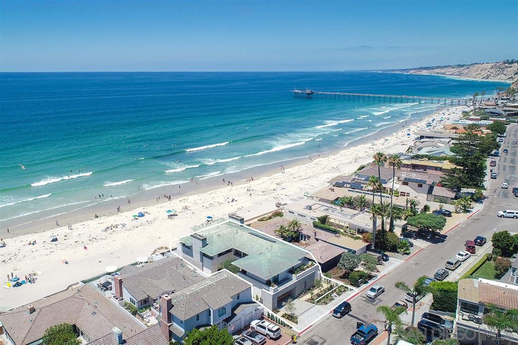 8466 El Paseo Grande La Jolla, CA 92037 - Photo 4 of 5